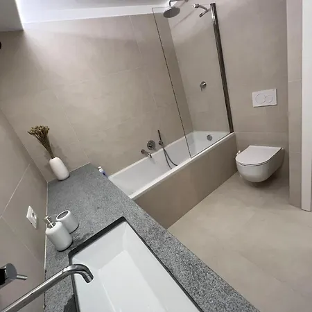 Verbano Boutique * Meina